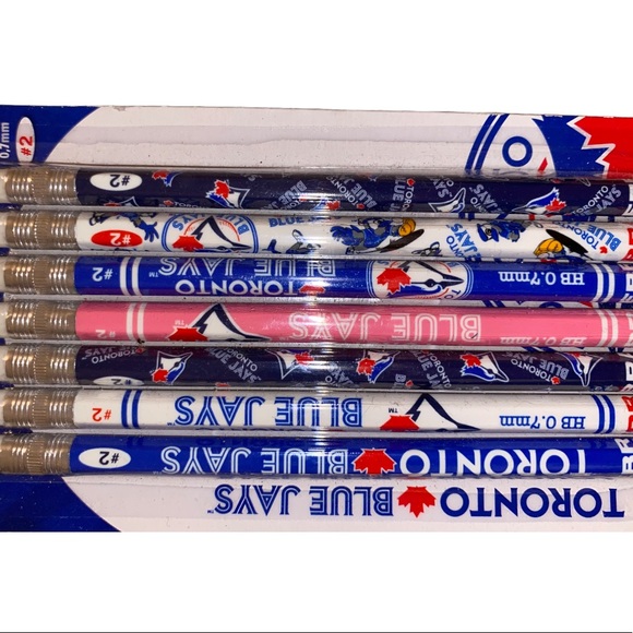 💰 SOLD 💰 FREE Add On Item ! - Six Pack of Toronto Blue Jays Pencils ! - Picture 2 of 4
